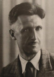 a biography and life work of george orwell an english novelist George orwell biography - george orwell, particularly known as a novelist was an avid follower of politics who voiced his intense dislike against totalitarianism. a biography and life work of george orwell an english novelist George orwell biography - george orwell, particularly known as a novelist was an avid follower of politics who voiced his intense dislike against totalitarianism.